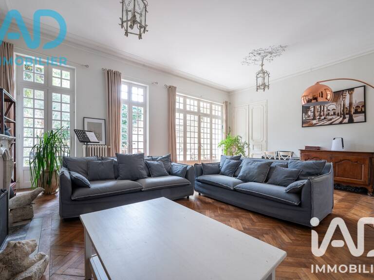 Vente Maison/villa 9 pièces — photo 1