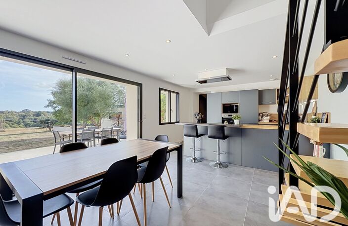 Vente Maison/villa 5 pièces — photo 2