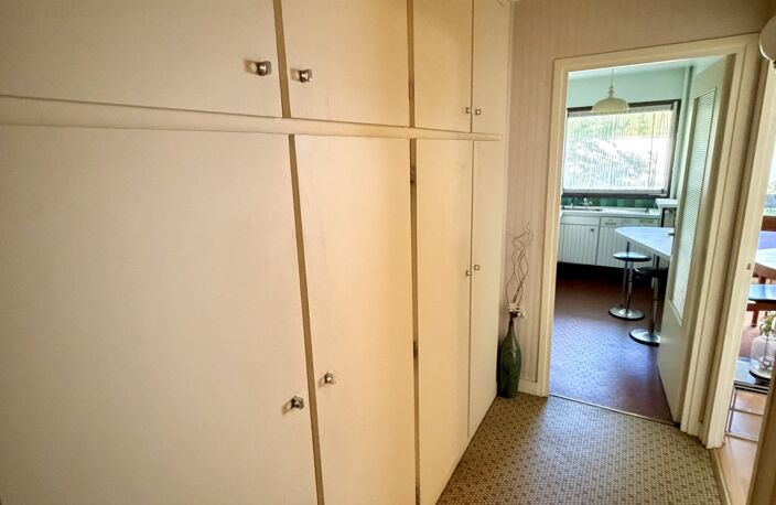 Vente Appartement 3 pièces — photo 2