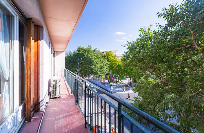 Appartement 5 pièces avec cave et parking, La Tour Sainte Catherine, 26000 VALENCE — photo 2
