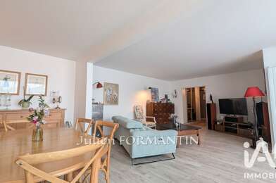 Appartement 4 pièces 299900 €