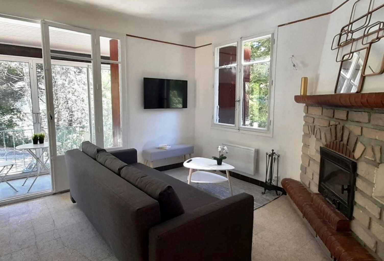Appartement meublé dans une villa au calme avec balcon — photo 1