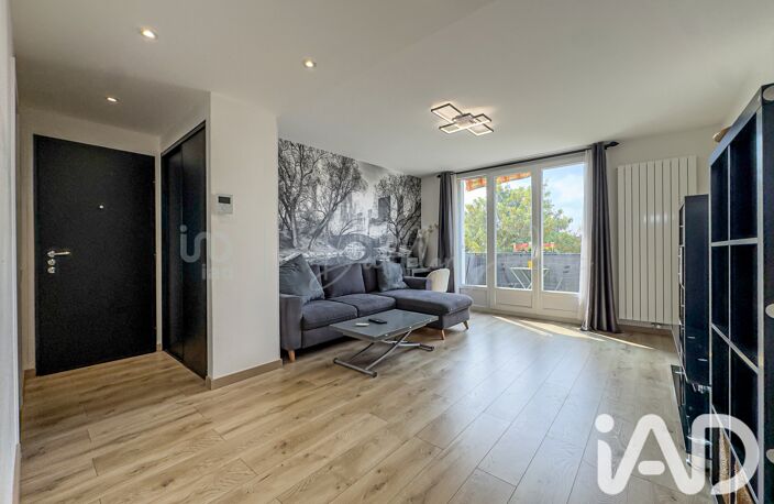 Vente Appartement 3 pièces — photo 2