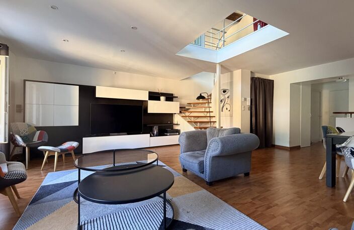 duplex — photo 2