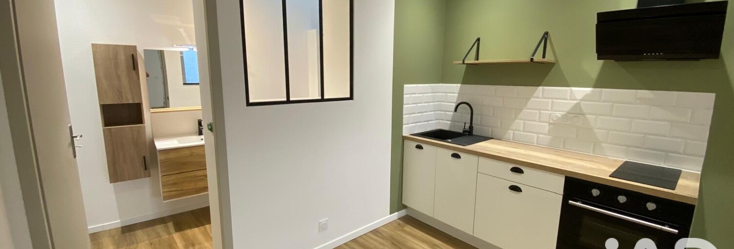 Immeuble  400 m² à vendre à Saint-Jean-d'Angély (17400)
