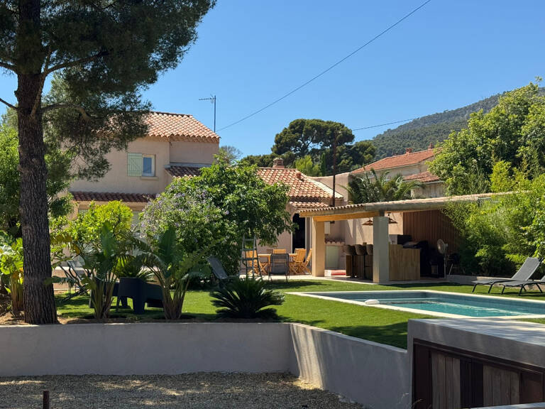 TOULON- LES 4 CHEMINS MAISON INDIVIDUELLE RENOVEE + PISCINE — photo 1