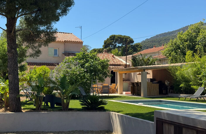 TOULON- LES 4 CHEMINS MAISON INDIVIDUELLE RENOVEE + PISCINE — photo 2