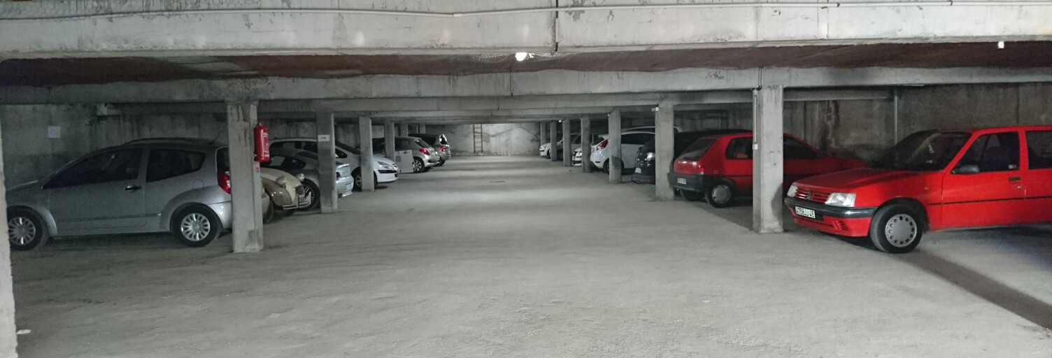 Garage  12 m² à louer à Cahors (46000)