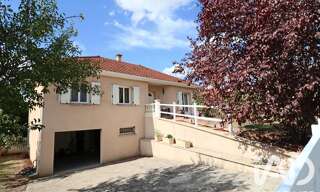 Maison 5 Pièces 104 m² à vendre à Saint-Yorre (03270)