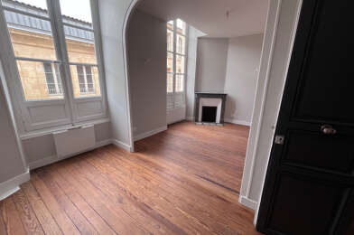 Appartement 2 pièces 990 €