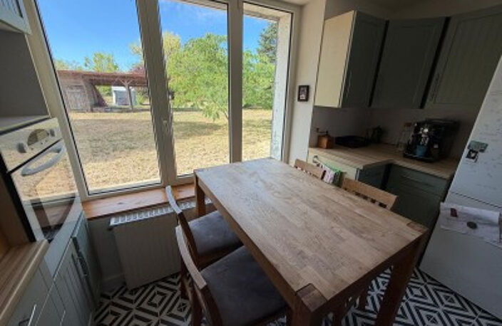 Maison ancienne indépendante, rénovée avec goût, dans un end — photo 3