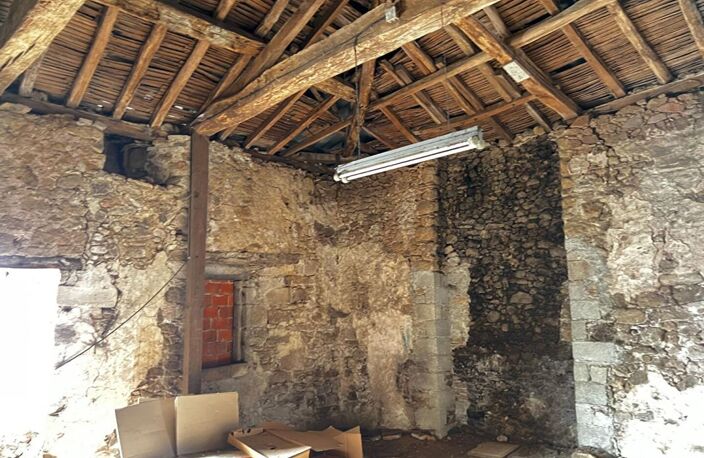 Maison  6 pièces, 97 m² + dépendances en pierres — photo 3