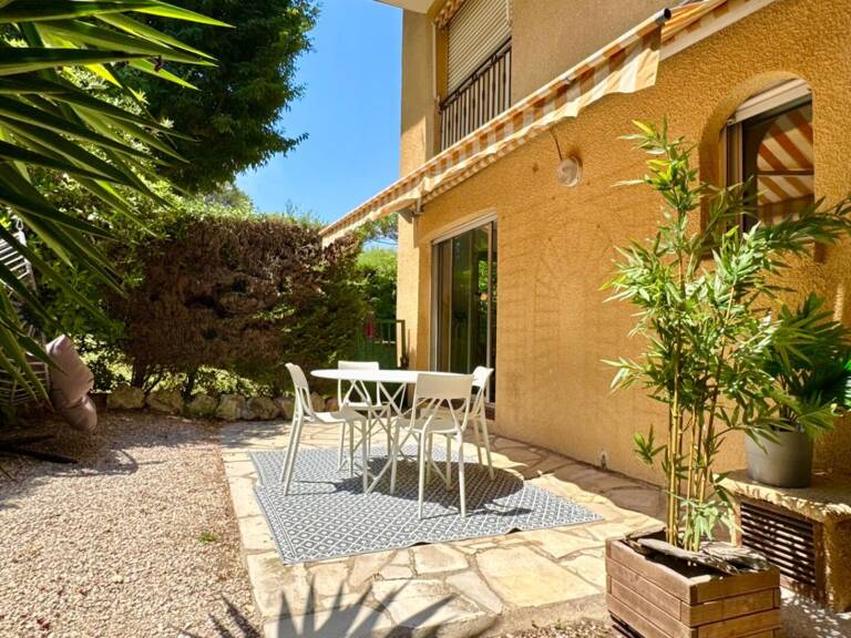 Saint Tropez - Appartement de 65m² avec jardin et piscine — photo 1