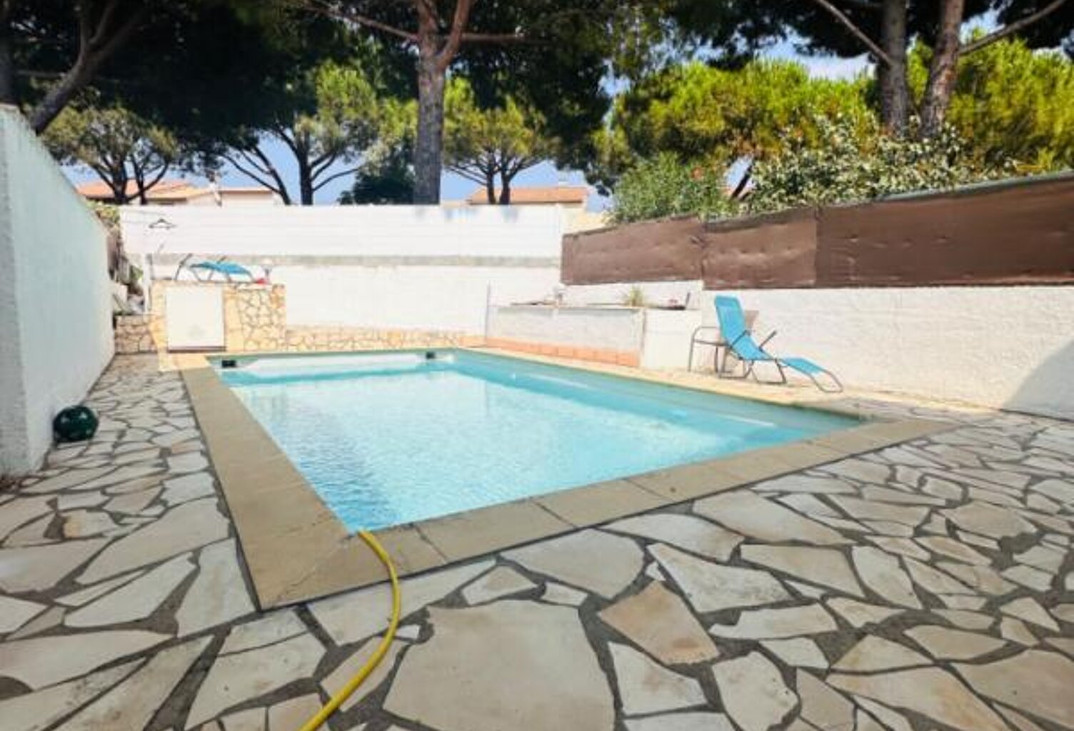 Maison 4 pièces avec piscine — photo 1