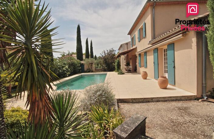 A VENDRE - Barbentane. Quartier résidentiel, maison 3 chambres, garage, piscine — photo 2