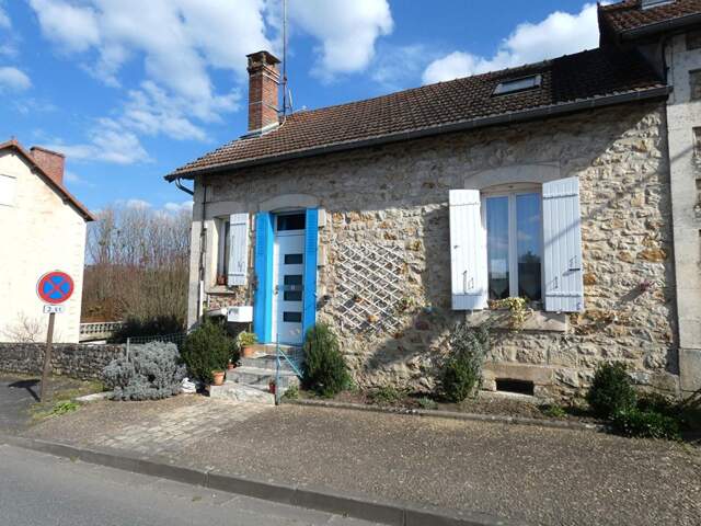 Maison Hautefort 6 pièce(s) 76 m2 — photo du bien