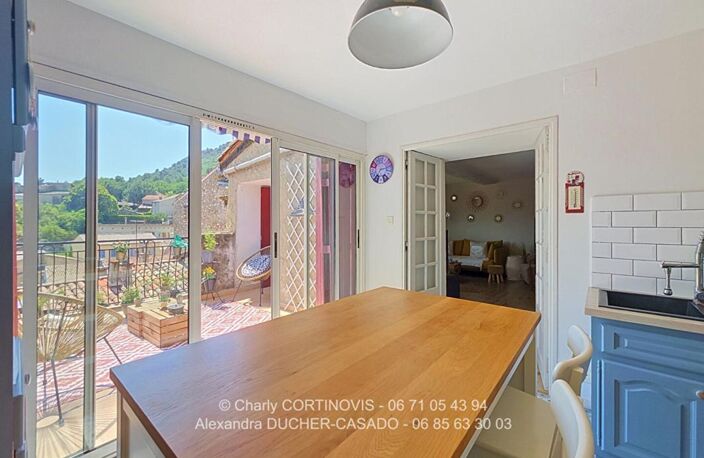 Maison de village Chateau Arnoux Saint Auban 140 m2 avec terrasse, combles et caves — photo 4
