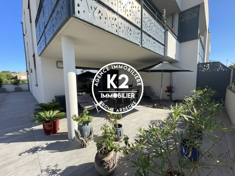 APPARTEMENT DE 92 M² REZ DE CHAUSSEE — photo 1