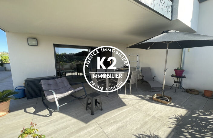 APPARTEMENT DE 92 M² REZ DE CHAUSSEE — photo 5
