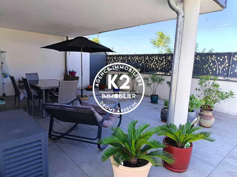 APPARTEMENT DE 92 M² REZ DE CHAUSSEE — photo 1