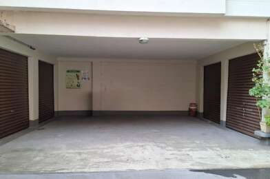 Garage  22000 €