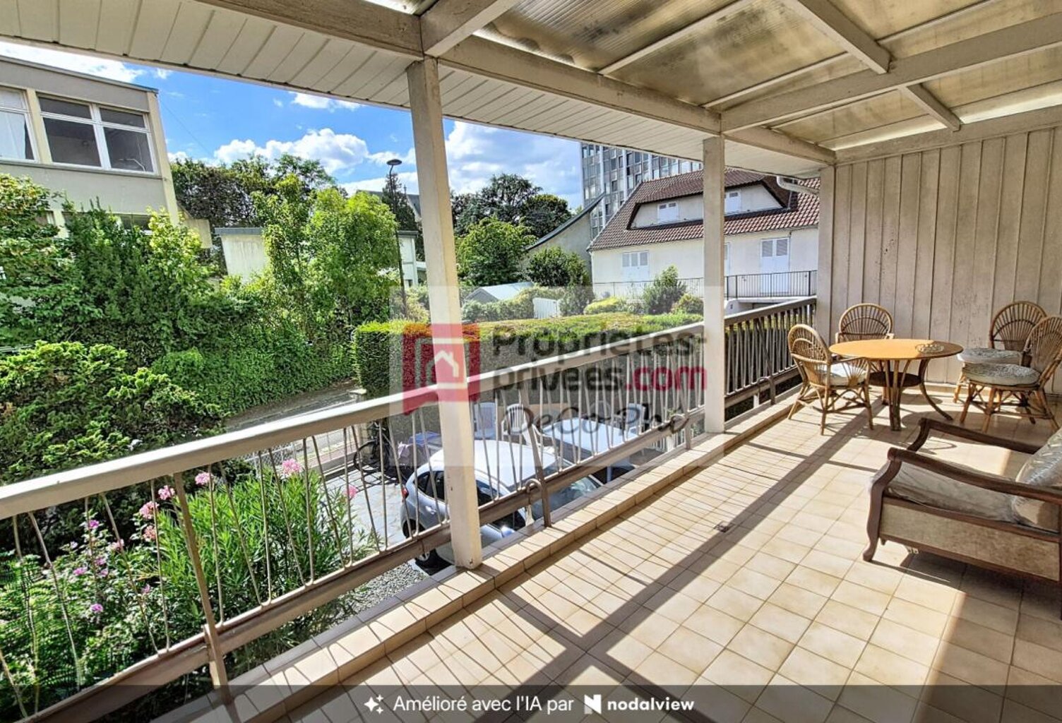 Maison  jardin & terrasse  6 pièces  106 m2 (254 m2 au sol)  Versailles Montreuil — photo 1