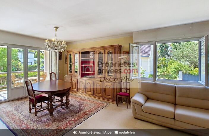 Maison  jardin & terrasse  6 pièces  106 m2 (254 m2 au sol)  Versailles Montreuil — photo 2