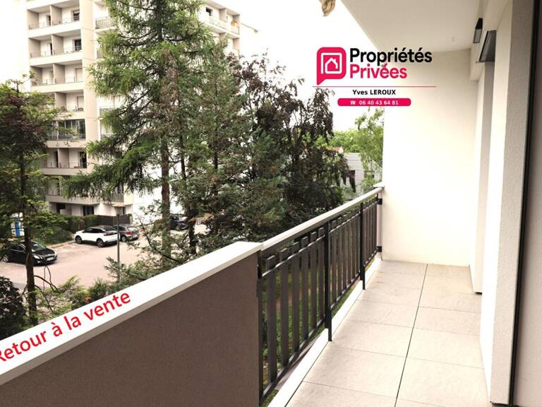 Appartement Type 3 , 72m²  carrez, traversant avec Balcon sud/Est — photo 1