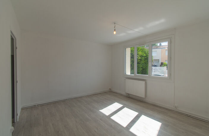 Maison Vierzon 4 pièce(s) 68.61 m2 — photo 4