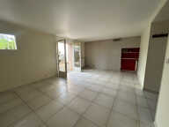 Craponne   T2 avec grande terrasse de 40 m2, parking et box — photo 4