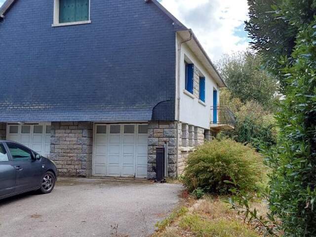 Maison Plelauff 7 pièce(s) 139 m2 — photo du bien
