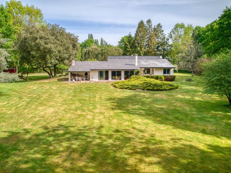 Maison Sautron 8 pièce(s) 260 m2  au coeur d'un parc arboré — photo 1