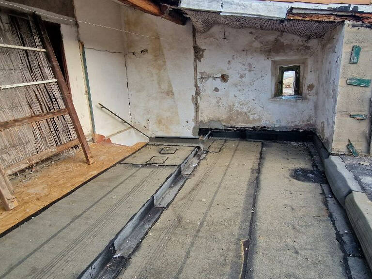 Maison a rénové de 180m2 avec une terrasse — photo 1