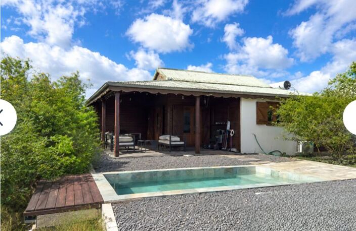 Villa T4 78 m2 de plain-pied avec piscine au Lamentin — photo 3
