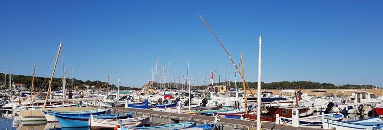 Terrain  1052 m² à vendre à Six-Fours-les-Plages (83140)