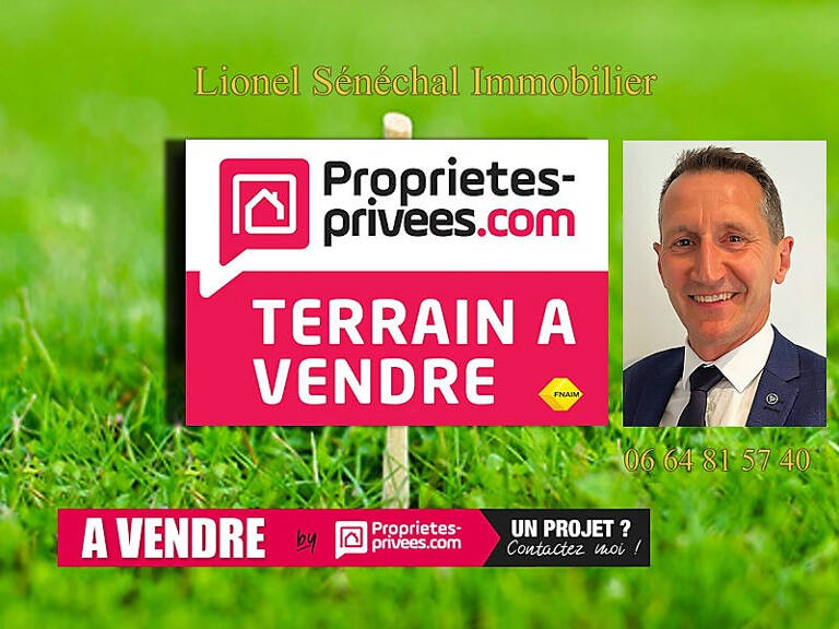 Terrain à bâtir viabilisé de 858 m2 à Joué l' Abbé hors lotissement — photo 1