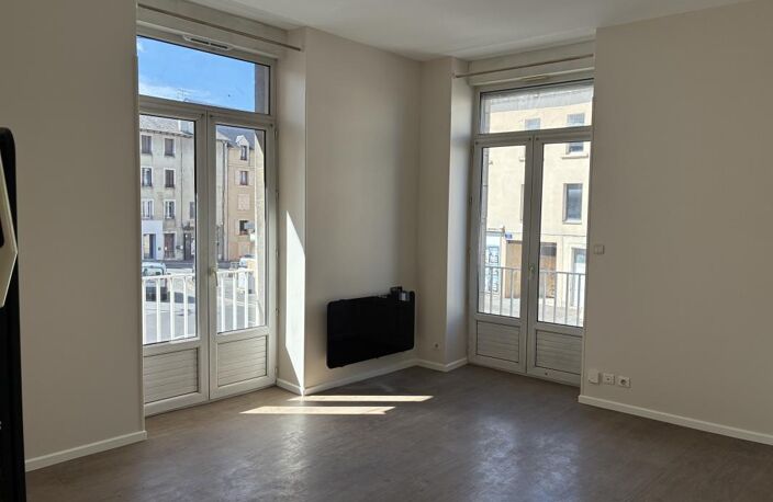 LOCATION T3 DUPLEX RODEZ SANS FRAIS D'AGENCE — photo 4