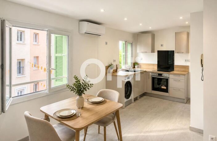 T3 DERNIER ETAGE- IDEALEMENT SITUE - ENTIEREMENT RENOVE — photo 4