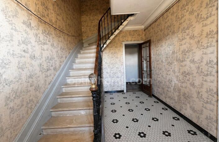 Maison en pierre de charme 400 m² à rénover – Chambres d’hôtes & déficit foncier — photo 4