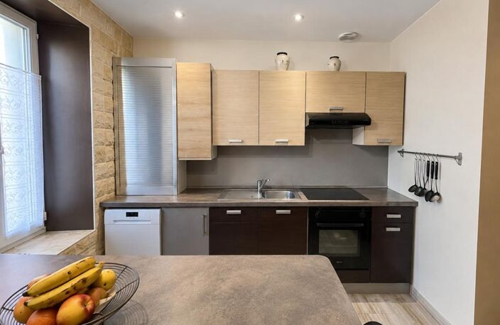 Maison 66 m² avec façade en pierre – 2 chambres, véranda et extérieur à Moulis-en-Médoc — photo 2