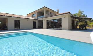 Maison 7 Pièces 208 m² à vendre à Lavaur (81500)