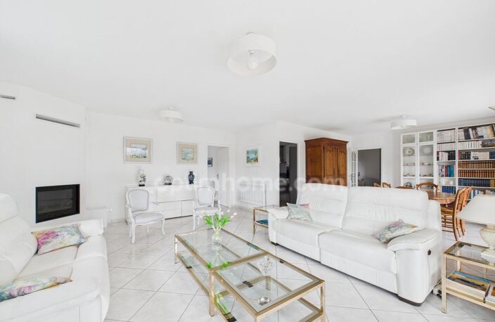 BASSIN D'ARCACHON - LA HUME – GUJAN-MESTRAS | MAISON DE PLAIN-PIED 190 M² | 3/4 CHAMBRES + ESPACE INDÉPENDANT | TERRAIN 1 000 M²+ | GARAGE — photo 4