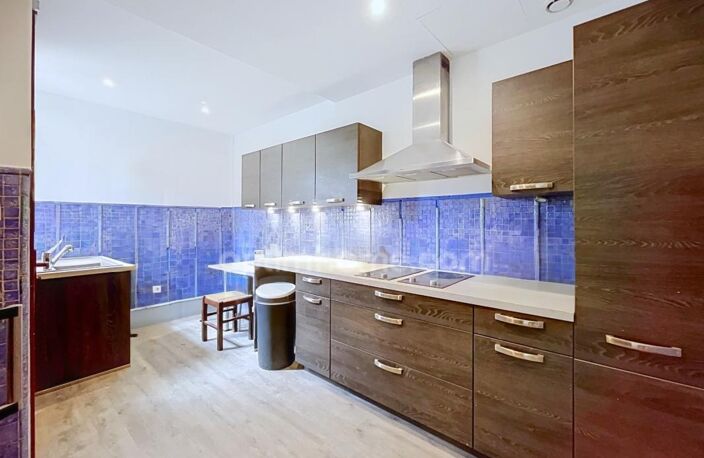 LA GARENNE-COLOMBES – MAISON TROUVILLAISE DE 175 M² AVEC JARDIN ET 2 BALCONS — photo 5