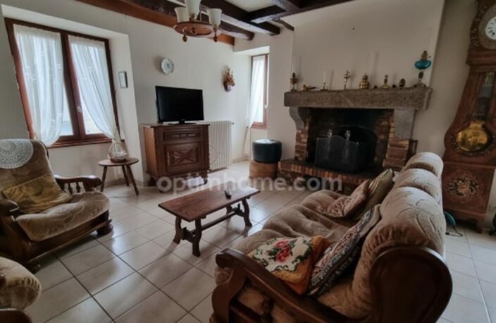 Bel ensemble immobilier de caractère — deux maisons, grange et dépendances sur 2 213 m² Petit village du nord de la Haute-Vienne — photo 5