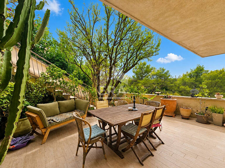 Rez de villa 3 pièces avec terrasse et grand jardin — photo 1