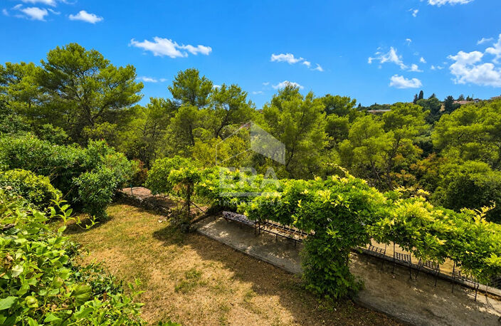 Rez de villa 3 pièces avec terrasse et grand jardin — photo 5