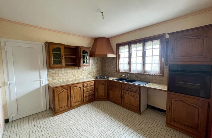 Maison plain pied à vendre 6 pièces DPE C PLOEZAL (22) — photo 4