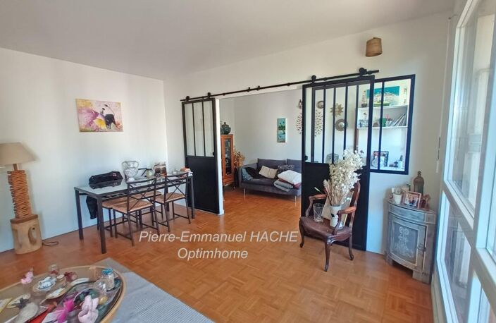 A PROXIMITE DU LYCEE INTERNATIONAL DE SAINT GERMAIN EN LAYE — photo 3