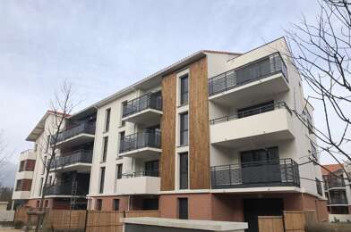 Appartement 3 pièces 760 €