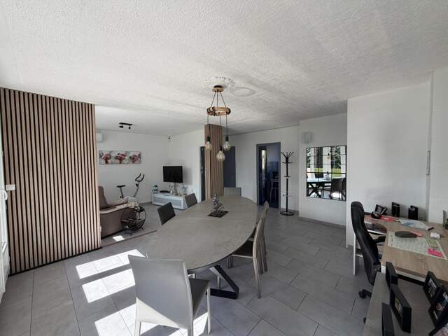 Appartement 70 m²,  2 Chambres — photo du bien
